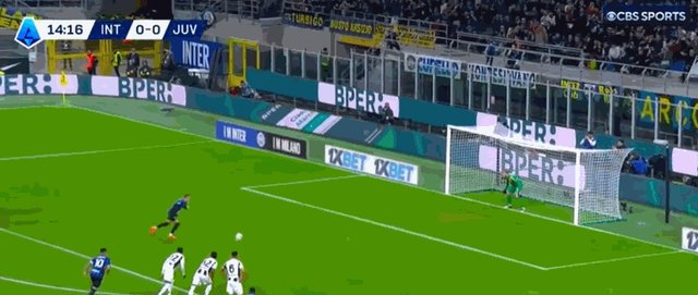 1730054376888083357.gif 1-0杰林斯基.gif