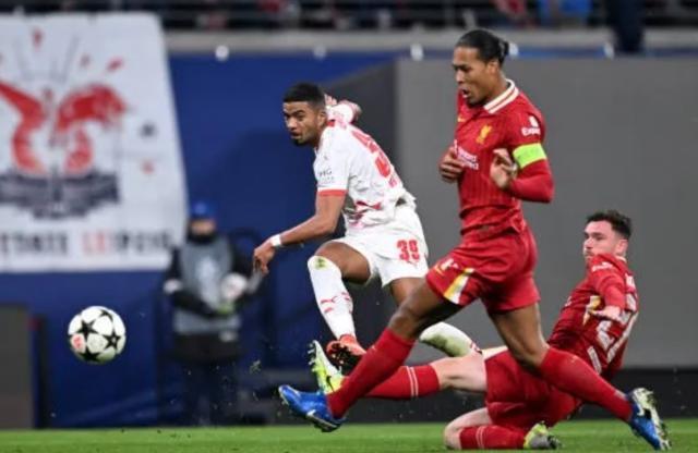 1729724676798024660.jpg 1729724659966.jpg