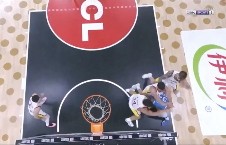 开云体育-窒息级防守！西班牙队如何用高强度战术限制字母哥