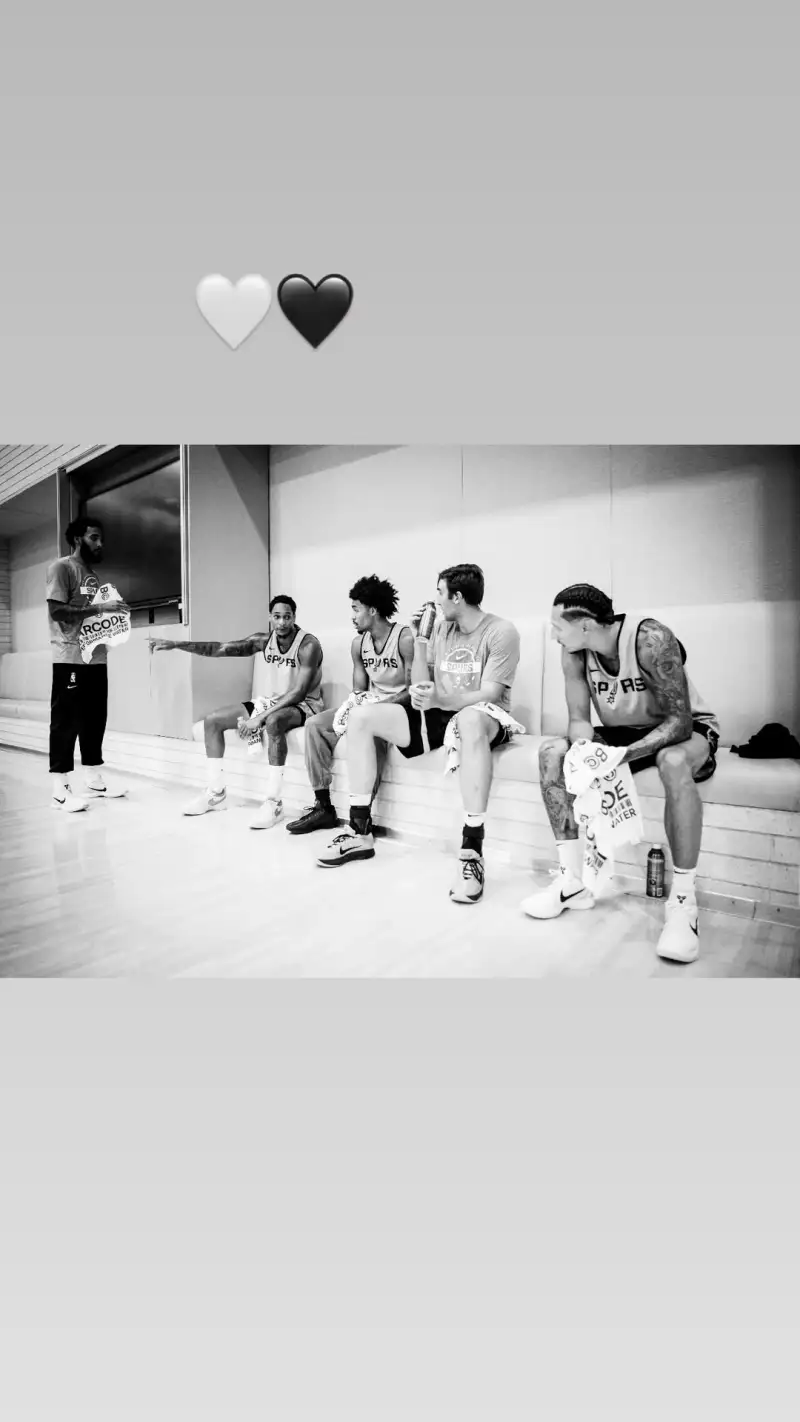 开云体育中国官方网站-备战新赛季！瓦塞尔晒出与哈珀、科内特等新援的训练照